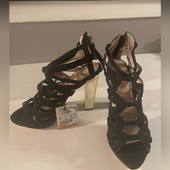 Zara new with tags high heels size 7 US / 37 EUR - Picture 4 of 4